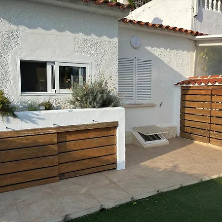 Casa De Playa Holiday home *